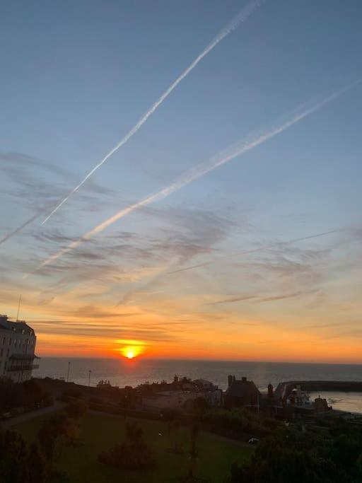 Georgian 5 Storey House, Seaviews, Cinema Room Ramsgate Extérieur photo